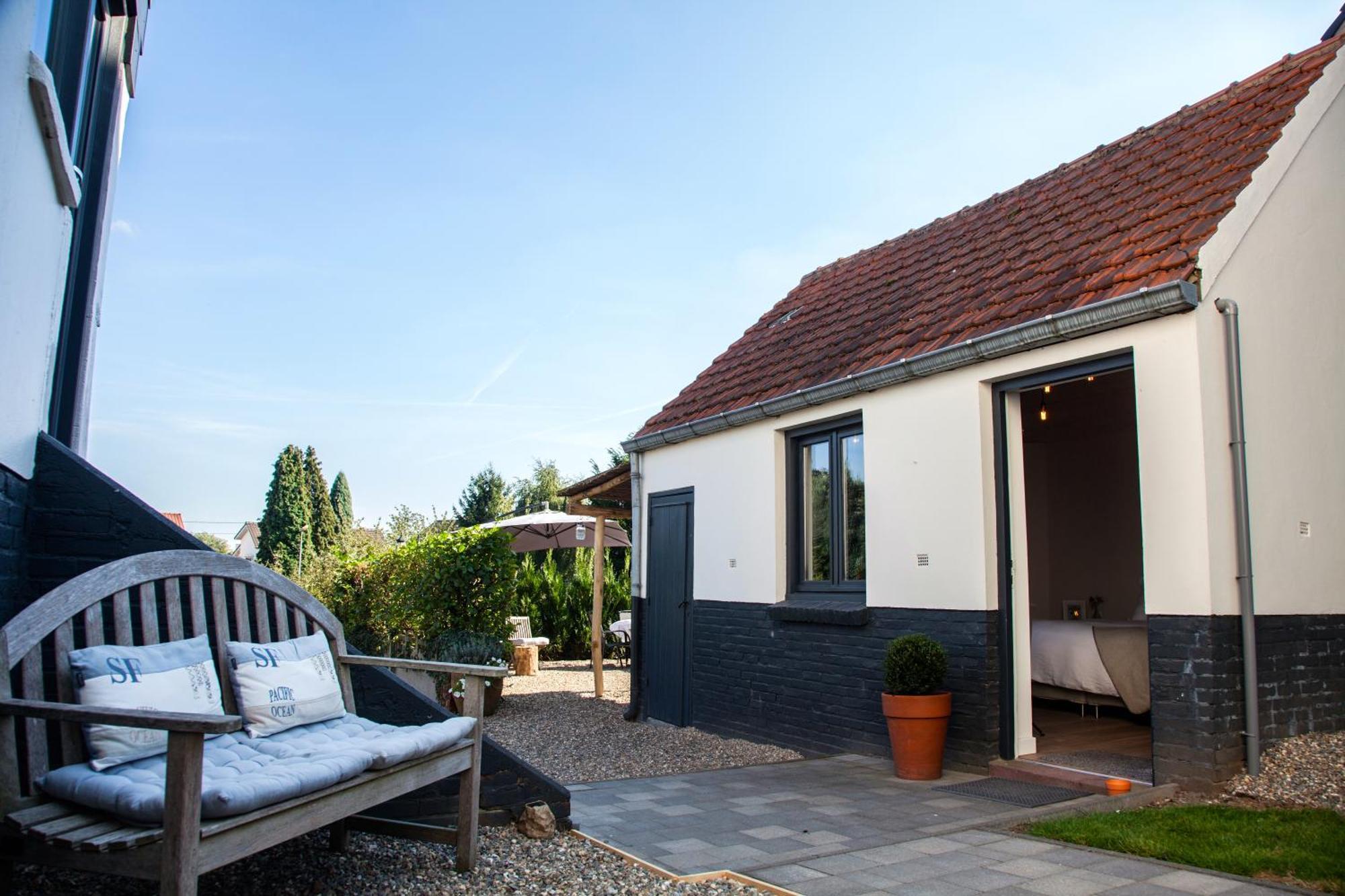 Belle Chique - Maastricht Bed & Breakfast Lanaken Exterior photo